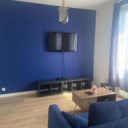 Le Billeron Apartment Saint-Amand-Mont-Rond Bagian luar foto